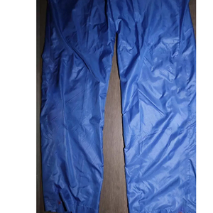 Ensemble de survêtements coupe-vent décontractés en nylon imperméable et léger pour hommes avec manches en blocs de couleurs et fermeture éclair Ensemble de survêtements en nylon - Product Image 3