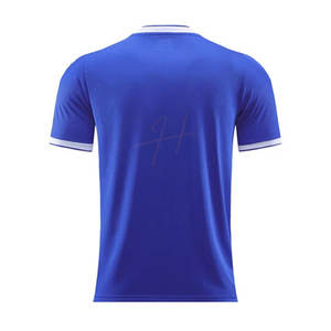 Camiseta de Fútbol de Diseño Diferente, Nueva Llegada, Color Personalizado, Cómoda, Precio Económico, Hecha en Pakistán - Product Image 2