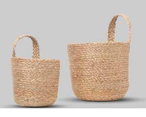 Grand panier de rangement décoratif en jonc de mer fait à la main avec poignées en anneau Organisateur tissé pour enfants pour le rangement des vêtements - Product Image 1