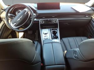 รถยนต์ SUV ครอสโอเวอร์ GV80 2.5T AWD ปี 2024 สีเทา ใช้งานมาอย่างดี ประหยัดน้ำมัน 24MPG ระบบขับเคลื่อนสี่ล้อ เครื่องยนต์ 2.5L 14,300 แรงม้า ขาย - Product Image 2