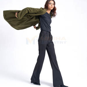 Manteau en laine d'hiver pour femmes, style de manteau en laine avec doublure en polaire longue décontractée et élégante, manteau long pour femmes - Product Image 6