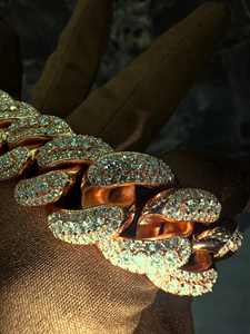 Chaîne cubaine entièrement pavée de pierres, plaqué or rose 14K, style Hip Hop de luxe, unisexe, vente en gros, logo personnalisé en usine, certifié IGI - Product Image 5