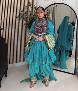 Vente en gros vêtements vintage mode décontractée robes afghanes top ventes ensemble robe brodée et dupatta 2 pièces longueur maxi évasée - Product Image 4