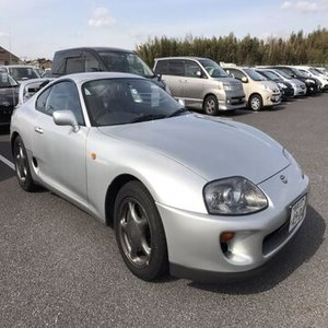 Toyota GR Supra Sedán Híbrido Automático Usado 2016-2026, 5 Asientos, Faros LED, Neumáticos R17, Emisión Euro VI, Interior de Cuero, En Venta - Product Image 4