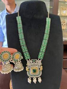 Indian Necklaces for Women & Girls Traditional, Ethnic & Fusion Neckpieces Perfect for Weddings, Festivals <b>Jewelry</b> Collection - Product Image 3