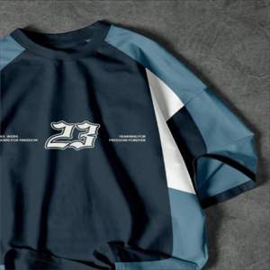 ชุดกีฬาเดนมาร์กแบบกำหนดเอง รุ่น 743680460999 เสื้อผ้าสตรีทแวร์ฤดูร้อน ชุด 2 ชิ้น เสื้อผ้าผู้ชาย ระบายอากาศได้ดี ปักลาย โพลีเอสเตอร์/ผ้าฝ้าย - Product Image 3