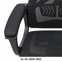 Chaise de bureau moderne noire à cadre creux en maille avec appui-tête et assise en maille ouverte pour bureaux de direction et espaces de travail à domicile