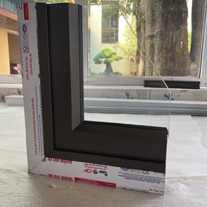 Song Hong cadre de porte et fenêtre en aluminium 6063 T5 - Product Image 1