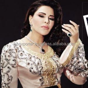 Caftan de luxe de Dubaï pour femmes avec broderie à la machine et travail de la pierre - Product Image 1