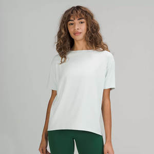 Nouveau Design personnalisé de haute qualité t-shirts pour femmes, vente en gros à bas prix t-shirts pour femmes t-shirt de qualité supérieure pour femmes - Product Image 3