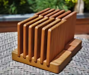 Sous-verres carrés en bois Différentes formes de conceptions disponibles Sous-verres en noyer en gros par artisanat en croissant - Product Image 2