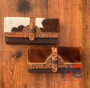 กระเป๋าคลัทช์ใส่โทรศัพท์สำหรับผู้หญิงสไตล์วินเทจหนังวัวสีน้ำตาลสไตล์ตะวันตก - Product Image 1