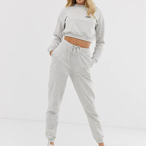 Chándal Deportivo para Mujer, Diseño Deportivo en Poliéster, Sensación Flexible, Forma Perfecta, Material Suave, Adecuado para Correr y Ejercicio al Aire Libre - Product Image 1