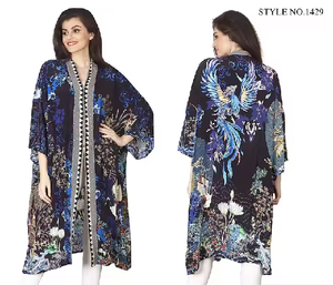 Kimonos pour femmes élégants et élégants avec motifs de fruits et de caractères pour superposer des tenues décontractées ou des vêtements de plage - Product Image 5