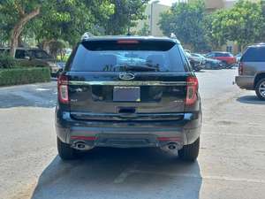 EXPLORER 2022 4.5L V6 d'occasion, berline automatique, cuir, toit ouvrant panoramique, caméra de recul 360°, en bon état - Product Image 5