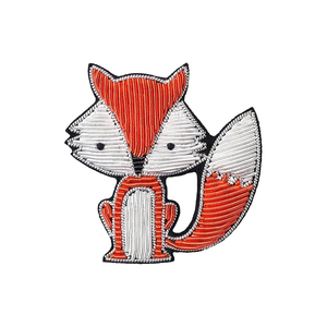 Badges de blazer en fil de métal coloré Broche brodée à la main Fil métallique Vêtements Cheval Badge Détails fabriqués à la main - Product Image 3