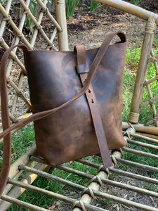 Bolso de mano de cuero de edición limitada de cuero genuino, bolso de cuero, mochila cruzada para hombres y mujeres, regalo de cumpleaños - Product Image 2