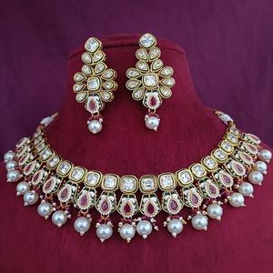 Collier Kundan plaqué or de superbe qualité avec boucles d'oreilles pour mariage et fête Collection pour femmes - Product Image 1