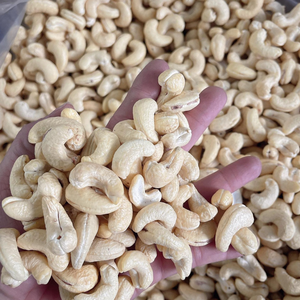 Anacardos Crudos Kaju Badam SANTIGO Listos para Enviar, Plazo de Entrega Corto, Envío GRATUITO, Anacardos de Todos los Tamaños - Product Image 1