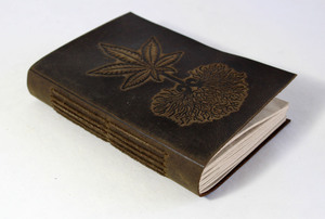 Cuaderno de Cuero de Búfalo de la Mejor Colección, Suministros de Oficina, Color Antiguo, Raíces de Hojas de Cáñamo en Relieve, Compre un Hermoso Diseño de Cuaderno - Product Image 2