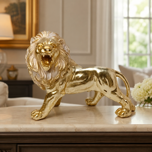 Estatua de León Dorado Rugiente en Resina, Arte Popular, Decoración Majestuosa para el Hogar, Simboliza Fuerza, Coraje y Riqueza, para Exhibición en Oficina/Sala de Estar - Product Image 1