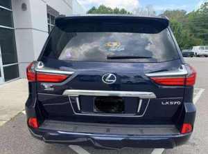 Increíble <span class=keywords><strong>Lexus</strong></span> <span class=keywords><strong>LX</strong></span> <span class=keywords><strong>570</strong></span> SUV Usado del <span class=keywords><strong>2023</strong></span> en Excelentes Condiciones - Product Image 2
