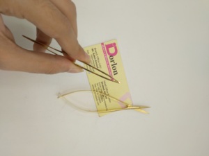 Pince à épiler professionnelle plaquée or pointes pointues inclinées épilation durable des poils incarnés pince à épiler avec ciseaux à ressort - Product Image 4