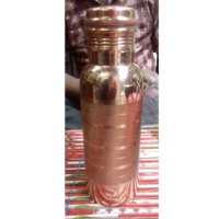 Bouteille d'eau en cuivre avec couvercle en forme de verre pour la maison, bouteille d'eau de taille personnalisée, avantages pour la santé pour l'entraînement de Yoga