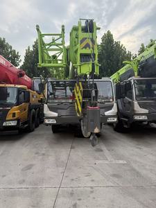 Grue sur camion Zoomlion ZTC700V d'occasion de 70 tonnes avec une hauteur de levage maximale de 59 m et un moteur Weichai - Product Image 2