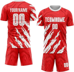 Ensemble de vêtements de football avec logo personnalisé OEM Maillots et shorts en polyester 100% de haute qualité avec impression de logo de qualité pour les équipes - Product Image 6