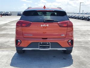 SUV N-IRO 2022 d'occasion, super propre, traction avant, boîte automatique 6 vitesses, 1.6L 14 hybride - Product Image 5