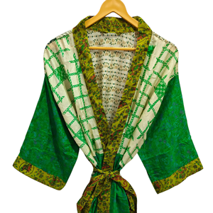 ชุดเดรสสำหรับเจ้าสาวเสื้อคลุมส่าหรีสไตล์อินเดียเสื้อคลุมสำหรับเป็นของขวัญชุดปาร์ตี้ชายหาดชุดกิโมโนผ้าไหมส่าหรีพิมพ์ลายอินเดีย - Product Image 1