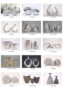 Ensemble de vase en fer moderne haut de gamme et décoration de Noël artificielle pour centres de table de couloir d'hôtel à la maison - Product Image 2