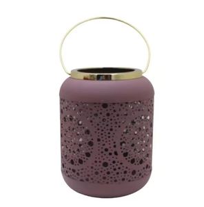 Lanterne décorative unique faite main de support de bougie de fer de conception moderne sans nickelé de T-lumière adaptée aux besoins du client - Product Image 3