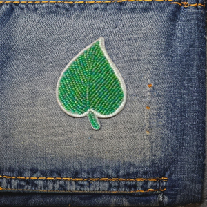 แผ่นแปะลูกปัดรูปหัวใจสำหรับเด็กผู้หญิงแผ่นติดลูกปัดลายใบไม้สีเขียวสำหรับเด็กขายส่งได้ทุกขนาด - Product Image 3