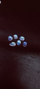 Mehrajudin Gems Pierre de naissance de juin Cabochon en pierre de lune arc-en-ciel blanche |   Pierre précieuse naturelle de haute qualité, effet feu, 2-3 carats - Product Image 3