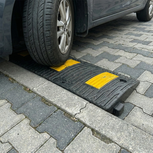 Rampe de seuil en caoutchouc de 8,5 mètres - Product Image 4