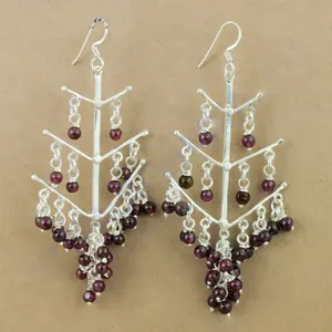 Pendientes de Plata de Ley 925 con Forma de Gota de Agua Chapados en Oro con Granate para Mujer, Ideales para Bodas y Fiestas - Product Image 1