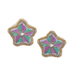 Colección de Pendientes Bordados Radiant Threads, Pendientes Multicolores Atrevidos, Diseños Deslumbrantes: Pendientes Bordados - Product Image 1