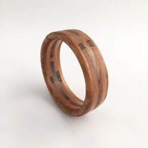 Brazaletes de Madera Hechos a Mano de Alta Calidad, Impermeables, con Acabado Elegante, Accesorios de Moda Cultural Tradicional para Mujer - Product Image 1