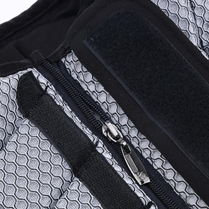 Ropa de montar al aire libre OEM ODM Profesional Logotipo personalizado Impresión 2025 Peso ligero Chaleco de seguridad para montar a caballo - Product Image 4