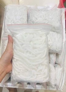 Trozos de Carne de Coco Congelada de Vietnam para Tiendas de Bebidas, Marcas de Smoothies, Fábricas de Postres en Todo el Mundo - Product Image 4