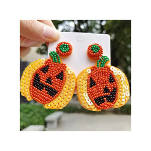 ต่างหูเม็ดเดี่ยวรูปเรขาคณิตลายฮาโลวีนของผู้หญิงชุบทองทันสมัยลายค้างคาวประดับมุกแบบห้อยดีไซน์เพชร - Product Image 1