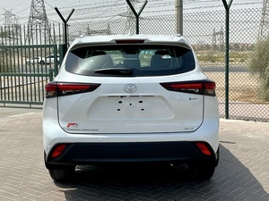 Nuovissimo 2025 Toyo ta highlander ibrido VXR 2.5L HEV, 4 cilindri. 240 HP AWD E-quattro con modalità Trail (ECVT) - Product Image 6
