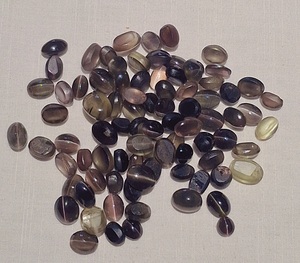 ¡Increíble! Ojo de gato negro 100% Piedra preciosa natural de forma ovalada de alta calidad Excelente Piedra preciosa natural 200 CTS - Product Image 4