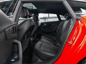 Venta Especial: SQ8 Sportback Premium Plus 2022 en Tendencia, con Volante a la Izquierda, 45 T F-SIAWD RTS - Product Image 5