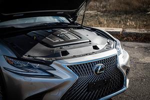 Lexus LS 500 AWD (2020) Certificado, Limpio y en Buen Estado, Caja de Cambios Automática, Motor Turbo, Tracción AWD, Cuero Oscuro, Rines de Aluminio R18 - Product Image 3