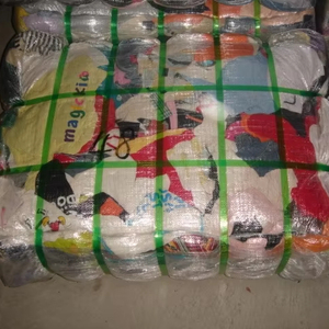 Balles de Vêtements d'Occasion - Product Image 1