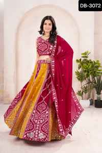 Las mujeres más hermosas usan ropa de boda y Festival elegante Vichitra seda Lehenga Choli con precio bajo y la mejor calidad Lehenga - Product Image 3