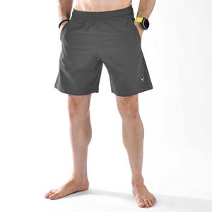 Shorts Deportivos Core de 5.5 Pulgadas, Shorts de Gimnasio de Poliéster Tejido con Cintura Elástica y Cordón Ajustable para Entrenamiento - Product Image 3